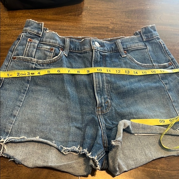 Abercrombie & Fitch Blue Jean Shorts Distressed Cut-Off Style - Picture 6 of 10